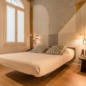 Gallery House Apartment
